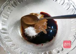 Illustration of how to make spicy thousand-layer tofu skin 6