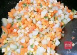 Illustration of how to make stir-fried diced sardines 4