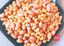 Illustration of how to make boiled peanuts and soybeans 7