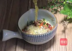 Illustration of how to make cold shredded chicken 4