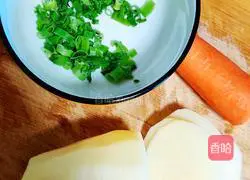 Illustration of how to stir-fry double silk strands 1