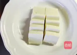 Illustration of how to make cold tofu 1