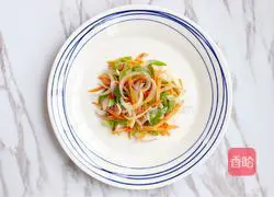 Illustration of how to make vegetarian stir-fried silk 11