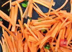 Illustration of how to stir-fry double strands 3