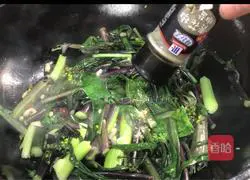 Illustration of how to make spicy red cabbage moss 6