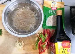 Cold jellyfish shreds Illustration of how to do it 1