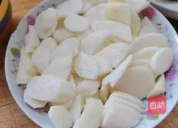 Illustration of how to make yam and fungus 3