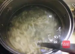 Illustration of how to make raw meat jelly 5