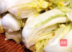 Korean Spicy Cabbage Recipe Illustration 13