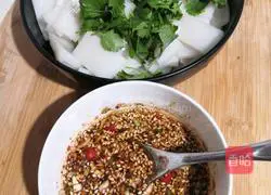 Illustration of how to make cold pork rind jelly 3