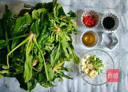 Illustration of how to make an edible Christmas tree 1