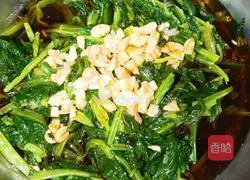 Illustration of how to make spinach and peanuts 11