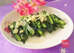 Stir-fried Illustration of how to make lettuce 12