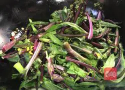 Illustration of how to make spicy red cabbage moss 5