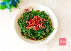 Illustration of how to make peanuts mixed with water spinach 13