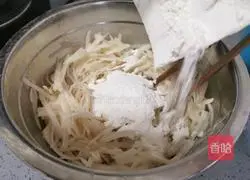  Illustration of how to make potato fork 5