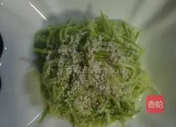 Illustration of how to make zucchini shreds with sesame sauce 6