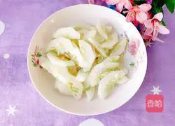 Illustration of how to make fried cucumbers with mung bean sprouts 6