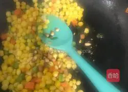 Illustration of how to make pine nuts and corn 2