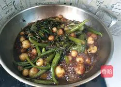 Illustration of how to make small potatoes and pickles 9