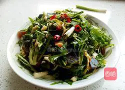 Illustration of how to make preserved eggs with bitter chrysanthemums 16