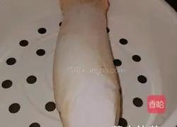 Illustration of how to make spicy shredded king oyster mushrooms 1