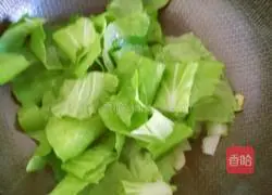 Illustration of how to make stir-fried cabbage with seafood mushrooms 10
