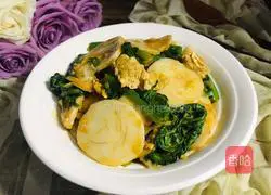 Illustration of how to make stir-fried rice cakes with vegetables and eggs 9