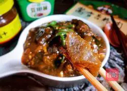 Illustration of how to make sauce-flavored sweet potato powder meat 17