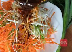 Illustration of how to make cold carrots 9