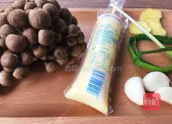 Crab Flavor Illustration of how to make Japanese tofu with mushrooms 1