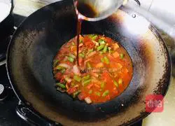 Illustration of how to make vegetarian fried noodles 9