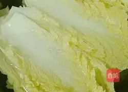 Illustration of how to make spicy baby cabbage 1