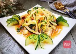 Illustration of how to make spicy and sour shredded cabbage 16