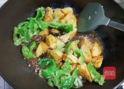 Illustration of home-cooked three delicacies 9