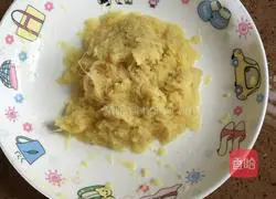 Illustration of how to make ginger and milk 2