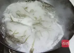 Illustration of how to make cold kelp shreds 8