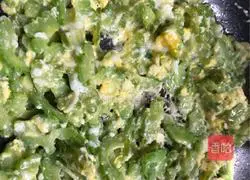 Bitter Melon Egg Recipe Illustration 4