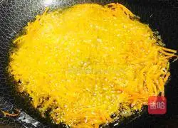 Illustration of how to make three shredded cold dishes 4