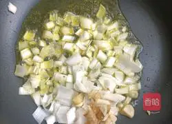 Illustration of how to make braised sesame seeds 7