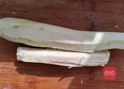 Fried eggplant with walnut puree Illustration of Ding's practice 8