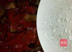 Illustration of how to stir-fry carrots with dried fragrant 9