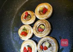 Illustration of making tea mushrooms 4