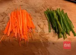 Illustration of how to make cold shredded potatoes 3