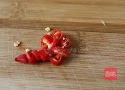 Illustration of how to mix shredded white radish 5