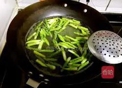 Illustration of how to cook asparagus 3