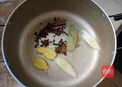 Illustration of how to make crystal pig's trotters 5