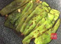 Tiger skin pepper Illustration of home-cooked version 11