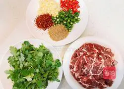 Illustration of how to make spicy cold beef 1