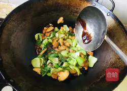 Illustration of how to make oyster sauce, mushrooms and rapeseed 9